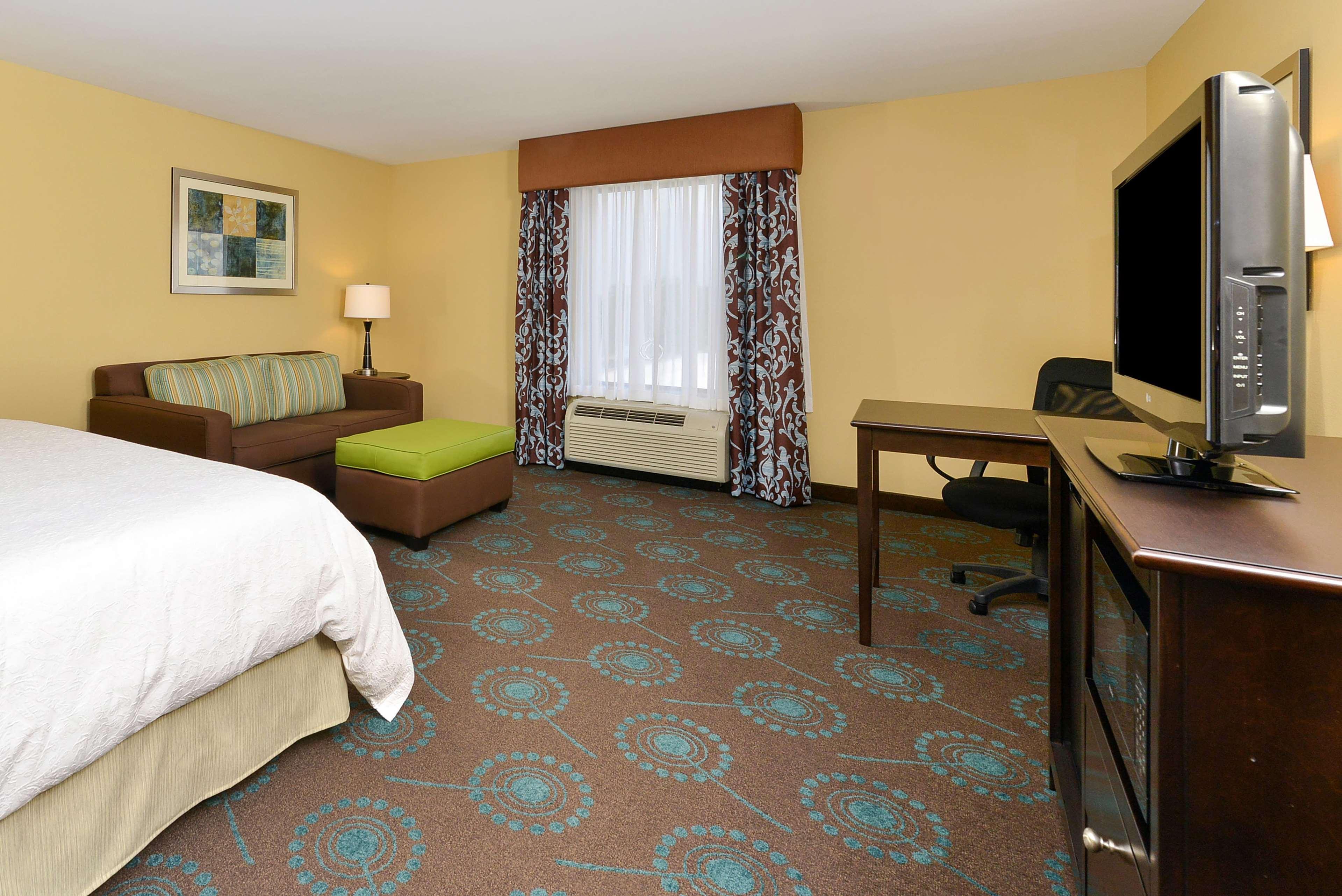 Hampton Inn Iowa City/University Area Exterior foto